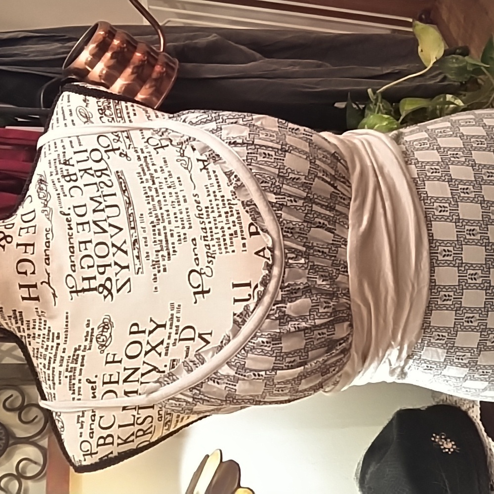 Women's BCBGenerations blue print knit jersey dress with cute back ties. Size M - Picture 2 of 4